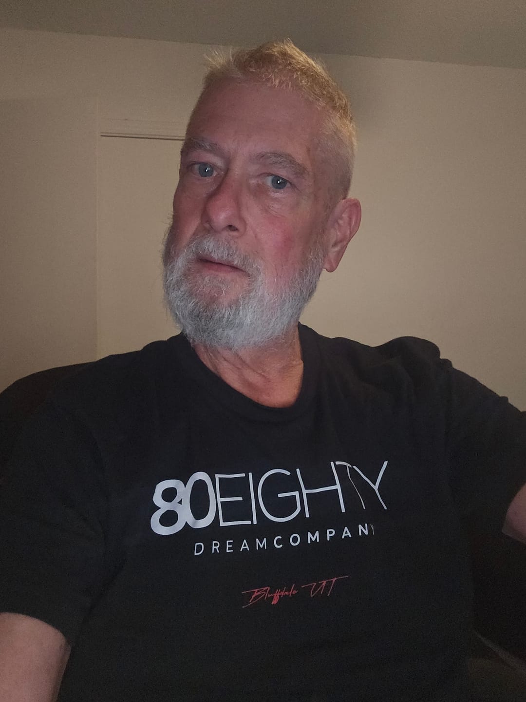 Customer photo review of 80Eighty® Tech Shirt