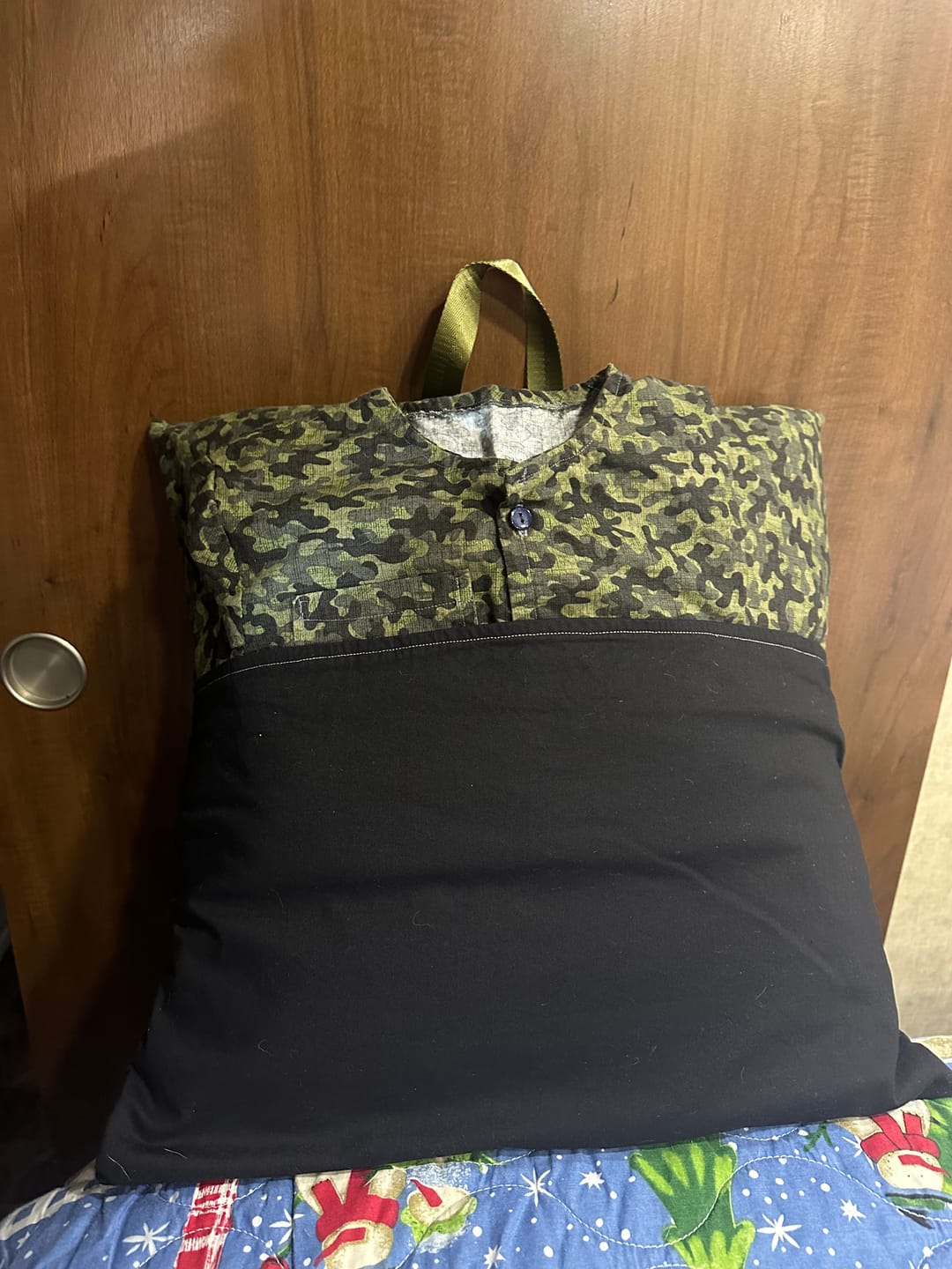 Customer photo review of Reading Pillow / Pocket Book Pillow Sewing Pattern in Two Sizes | Digital PDF Pattern