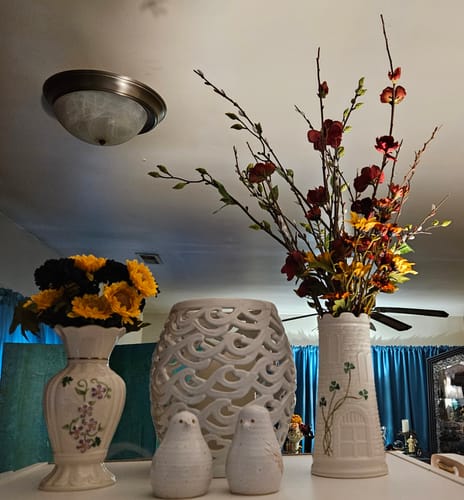 Customer photo review of Belleek Classic Castle Vase