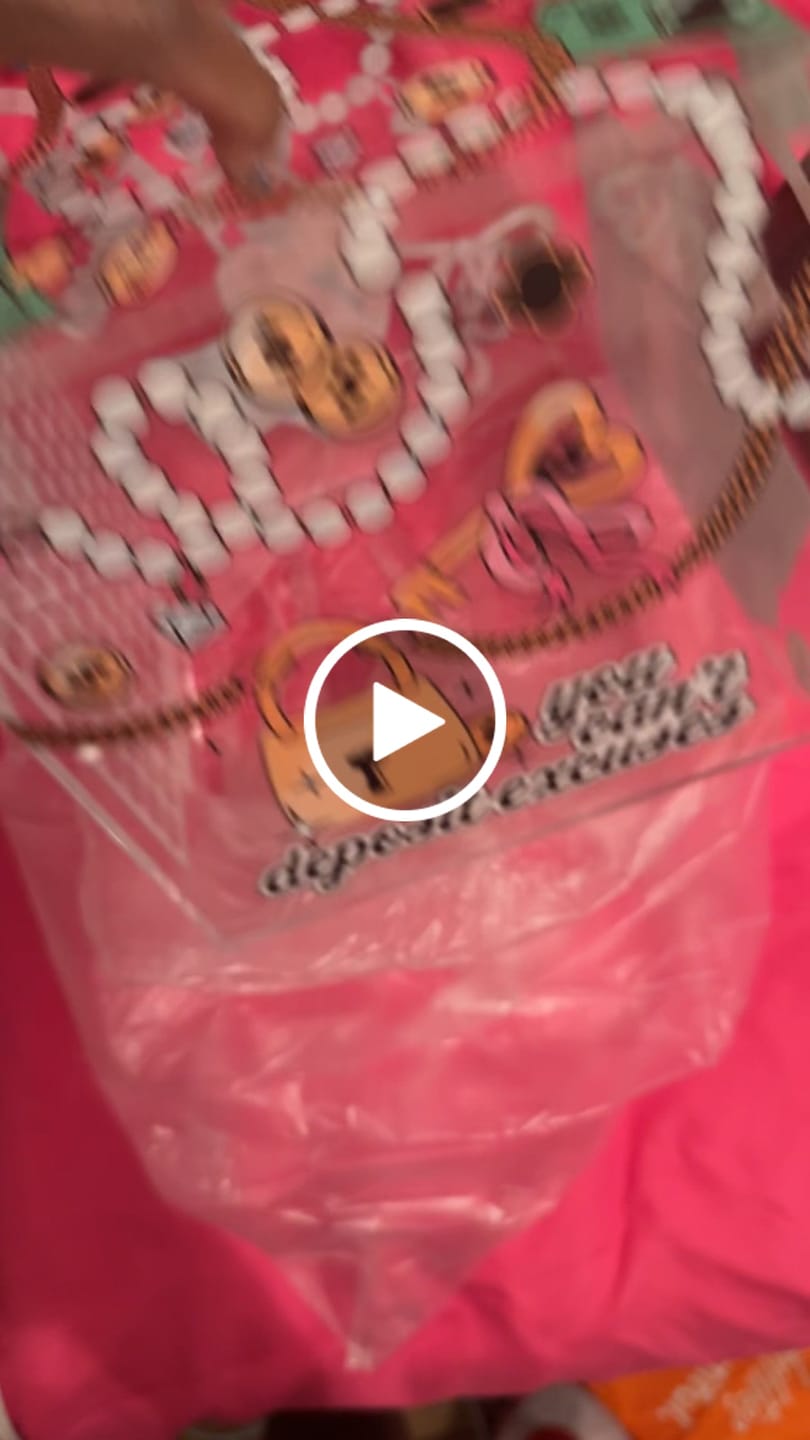 Customer video review of 10K Unlocked Savings Box