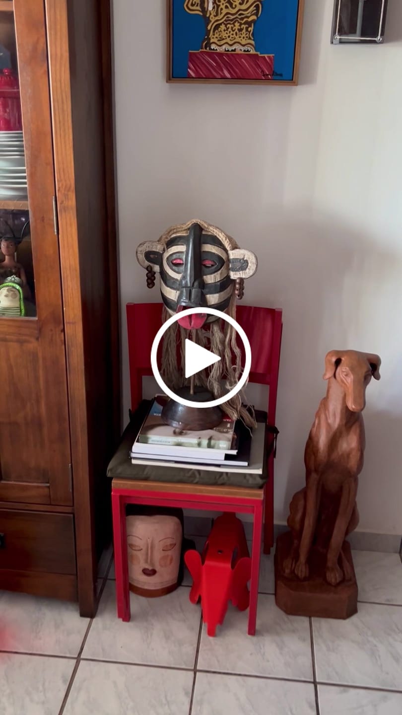 Customer video review of Máscara Borneo em Madeira | Sarawak