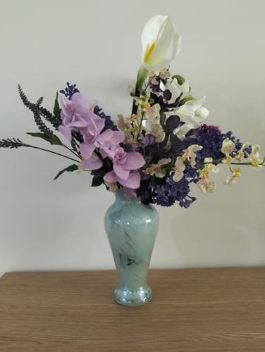 Customer photo review of Lunar Tide (Limited edition Aquarius ♒️ bouquet)