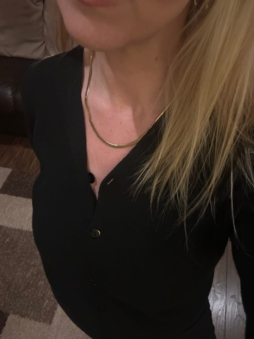 Customer photo review of Essentials Snake Chain Necklace
