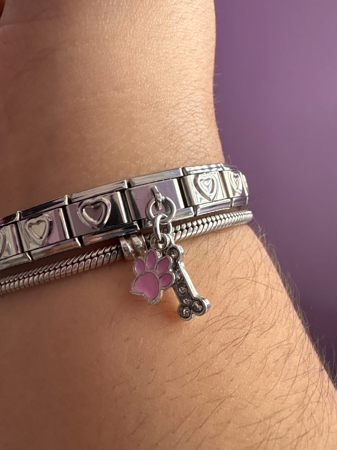 Customer photo review of Charm Colgante Huella perrito