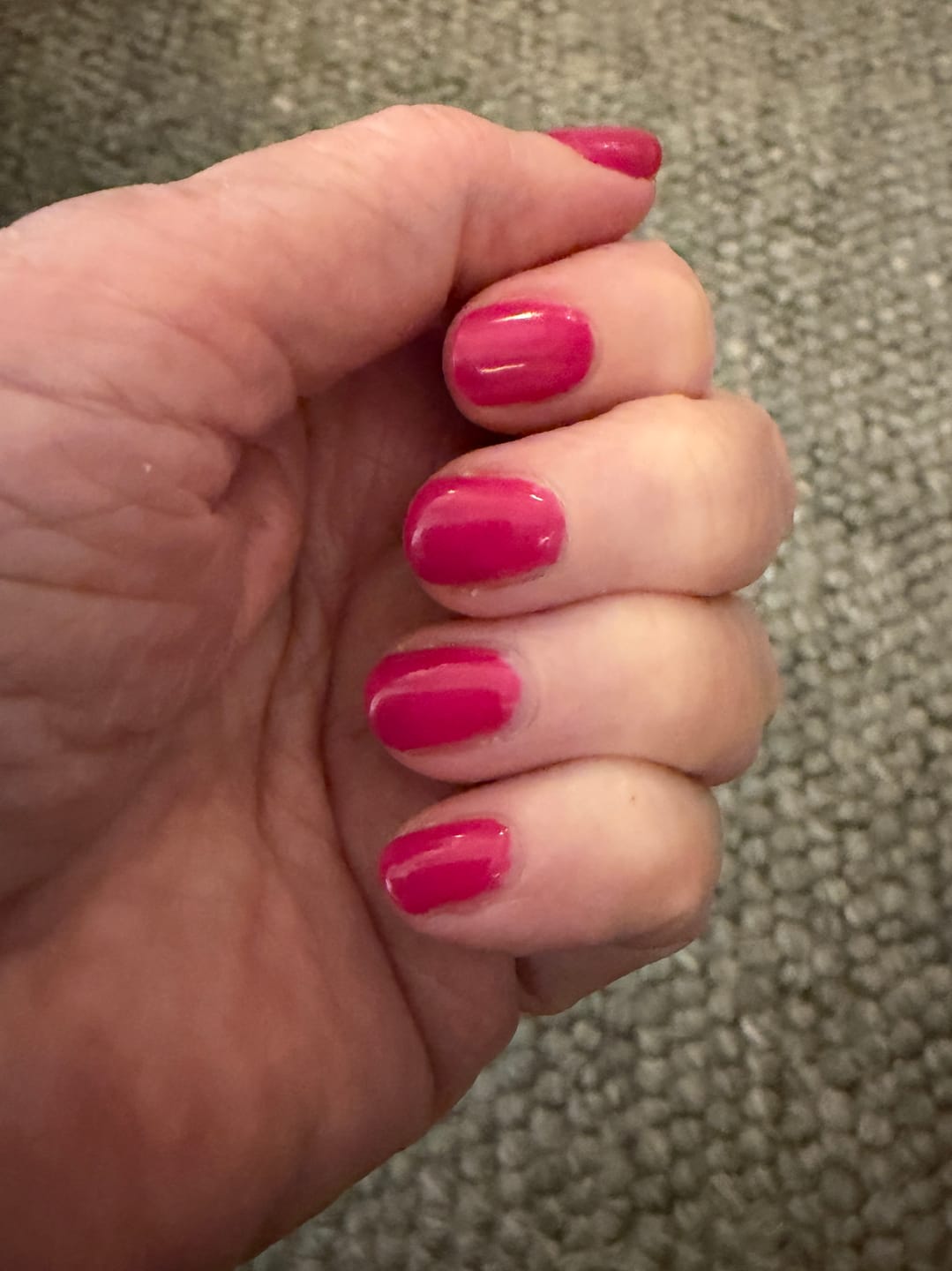 Customer photo review of Semilac 436 Powerful Burgundy UV Gel Polish
