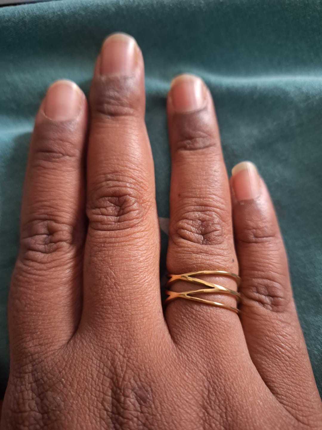 Customer photo review of Twist Cross Cage Ring