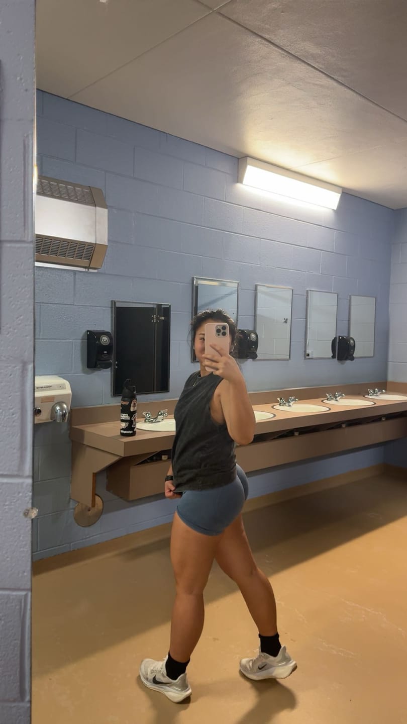 Customer photo review of SoftSculpt Shorts