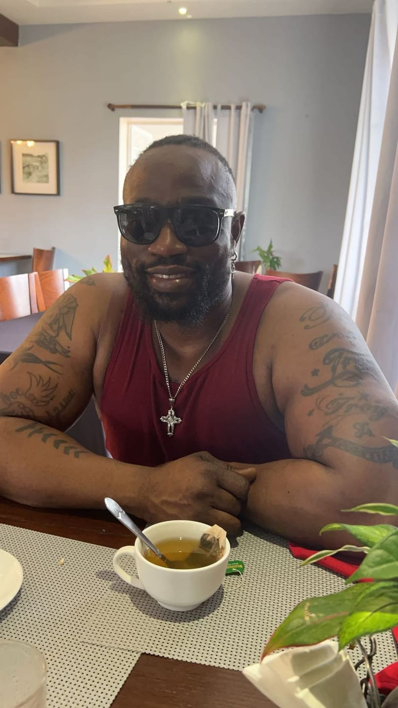 Customer photo review of SoulJah Male Enhancement