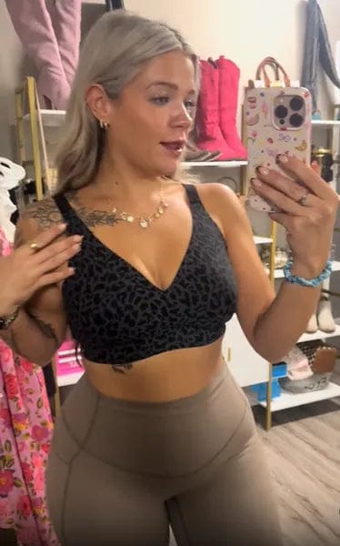 Customer photo review of Comfort Fit Seamless Wireless Bra