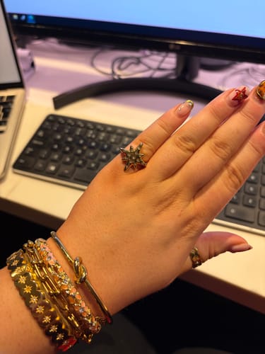 Customer photo review of Willow Gold Crystal Chunky Star Ring SIZE L