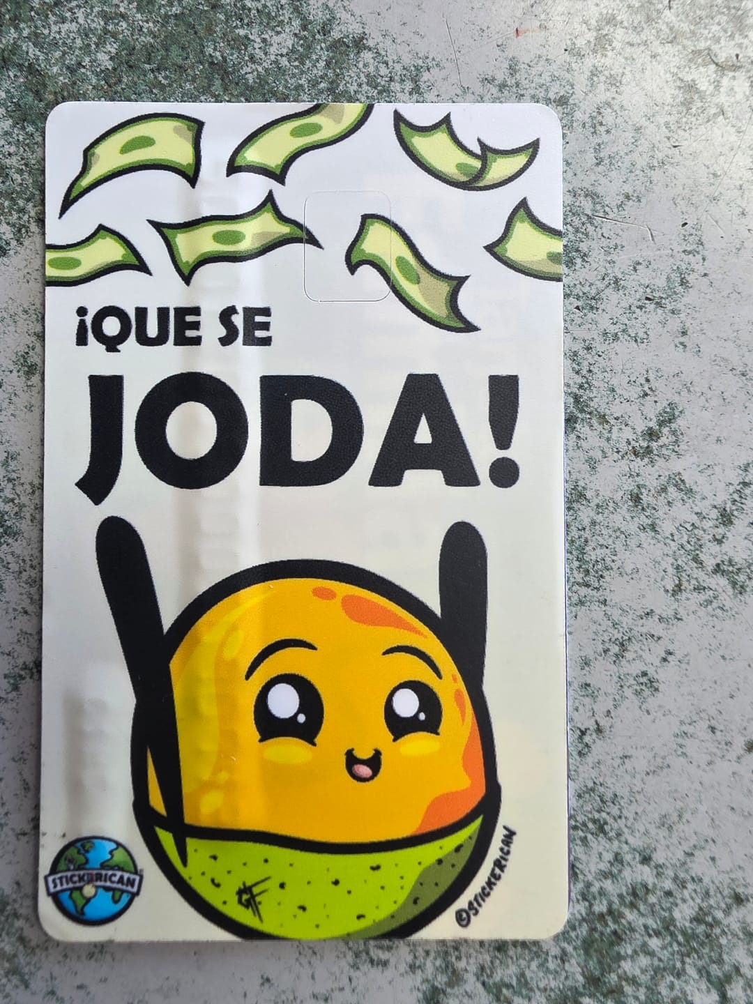 Customer photo review of Que Se Joda - Sticker para Tarjeta de Crédito