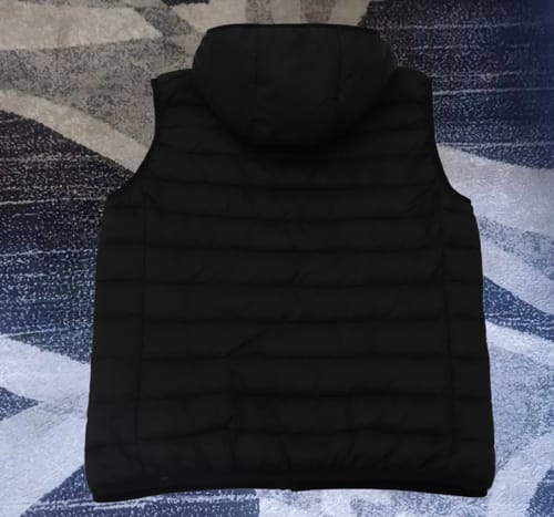 Customer photo review of Lacoste Gefütterte Weste