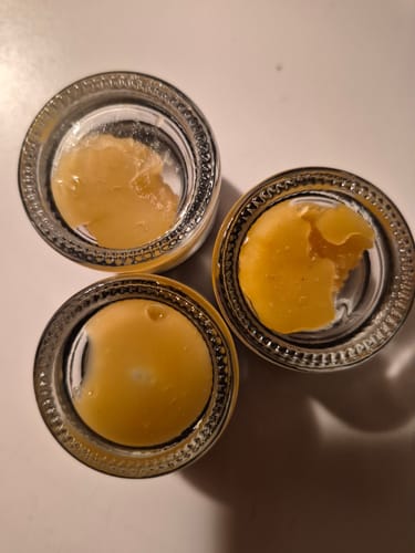 Customer photo review of Lemon Cherry Gelato THCA Badder