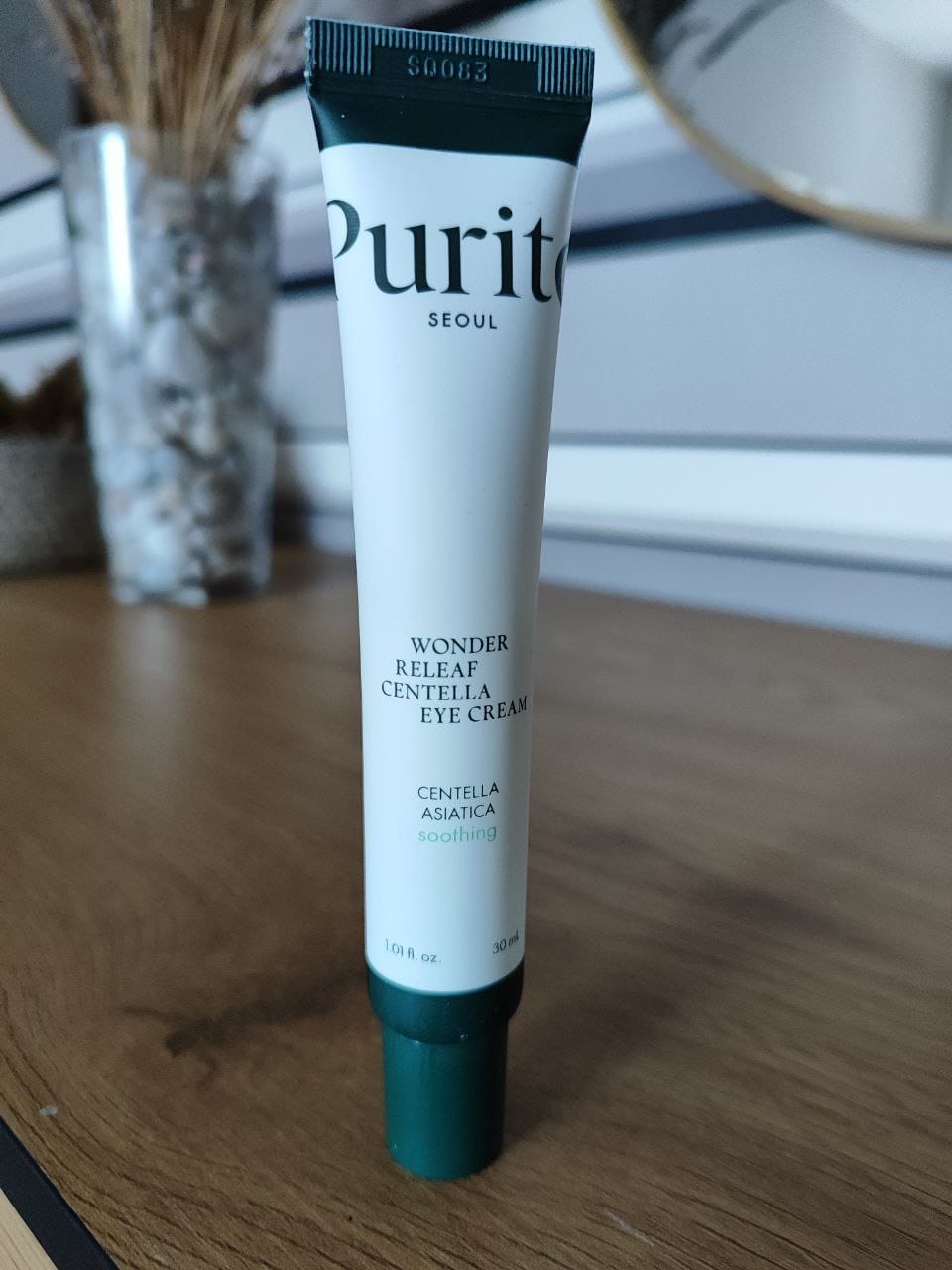 Customer photo review of Liftinga krēms ādai ap acīm ar peptīdiem un Gotu kolu Purito Wonder Releaf Centella Eye Cream