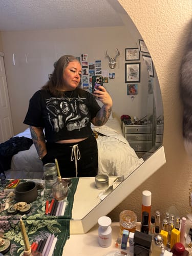 Customer photo review of Virtus Crop Tee