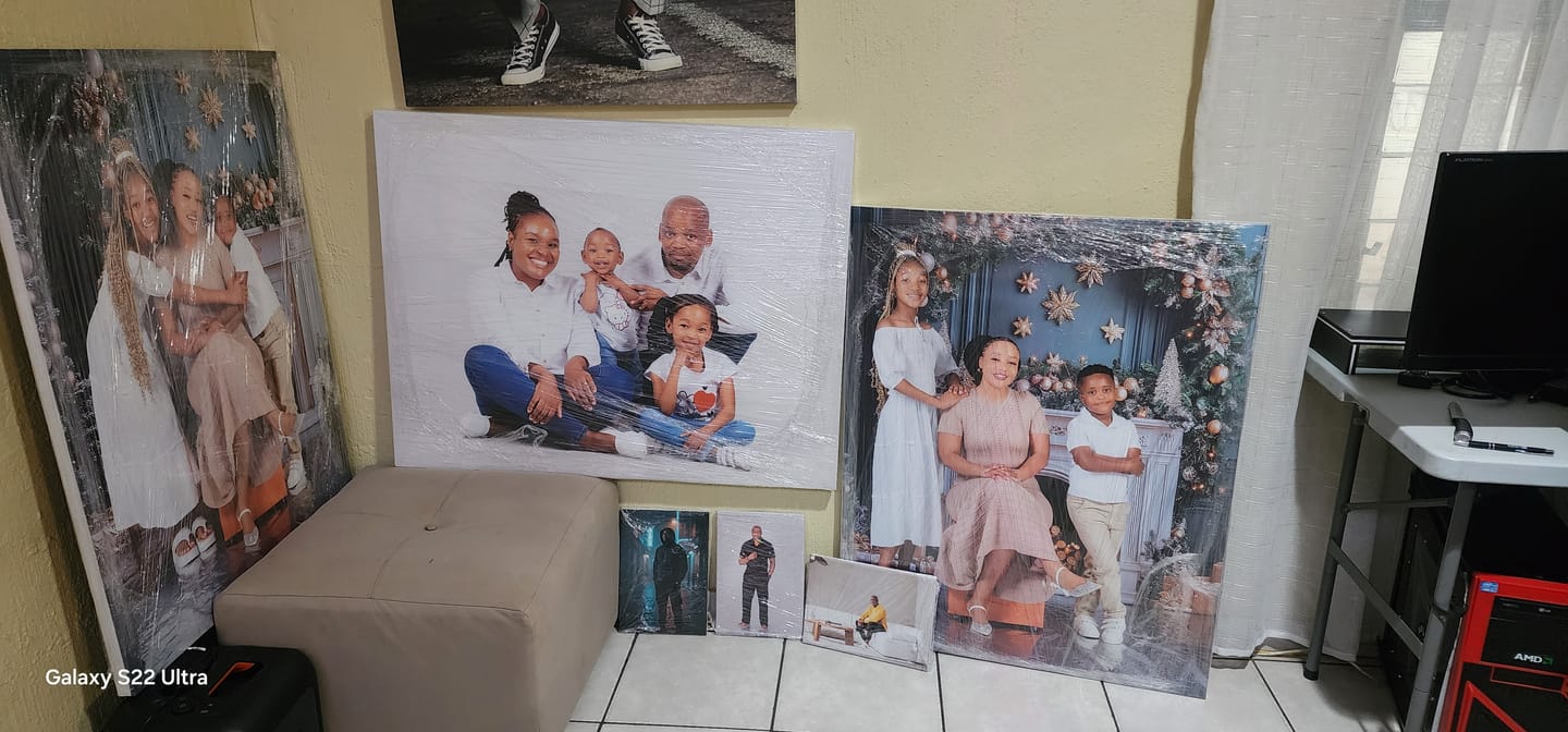Customer photo review of 3 x A0 Super Big Canvas (80.9x102,5cm)