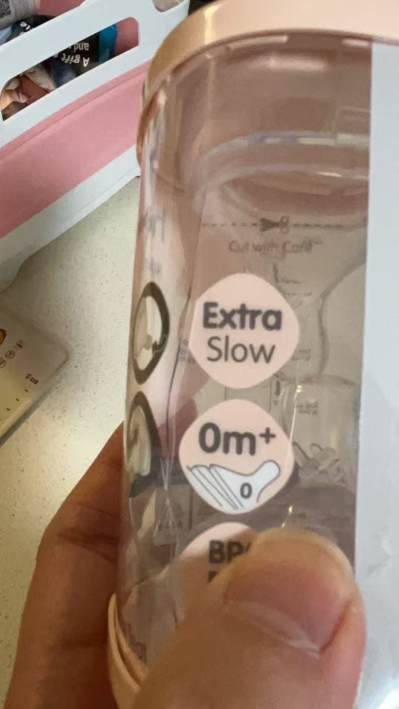 Customer photo review of Hegen Nipple Extra Slow Flow, 2-Pack (0 months)