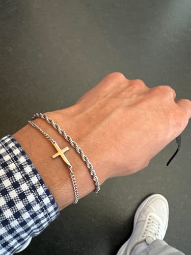 Customer photo review of CROSS BRACELET | Silver
