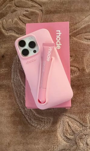 Customer photo review of Estuche Rhode Lip Case Ribbon