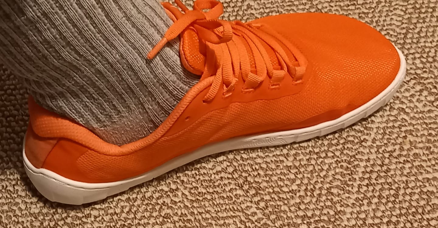 Customer photo review of Vaistoa Tahto -paljasjalkasalikengät