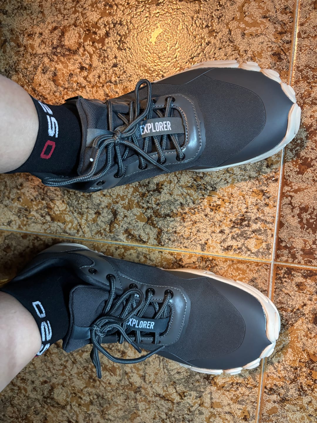 Customer photo review of Roots Explorer Antracita-  Tecnología RAINSafe™