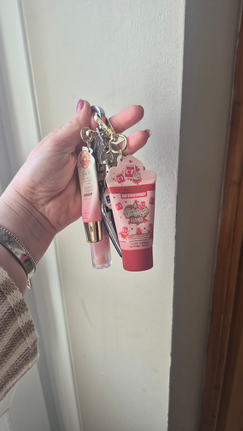 Customer photo review of P.Louise Christmas Magazine - Saucy Cranberry Hand Cream