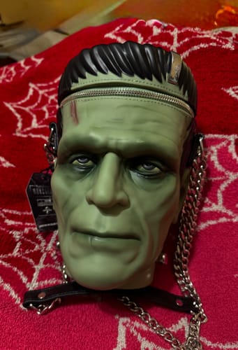 Customer photo review of PRE-ORDER - Universal Monsters: Frankenstein Monster Crossbody Bag
