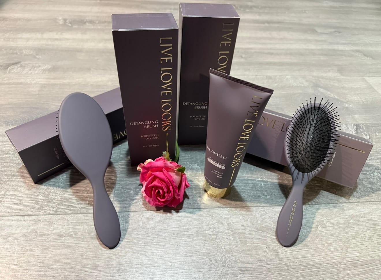 Customer photo review of Detangling Brush