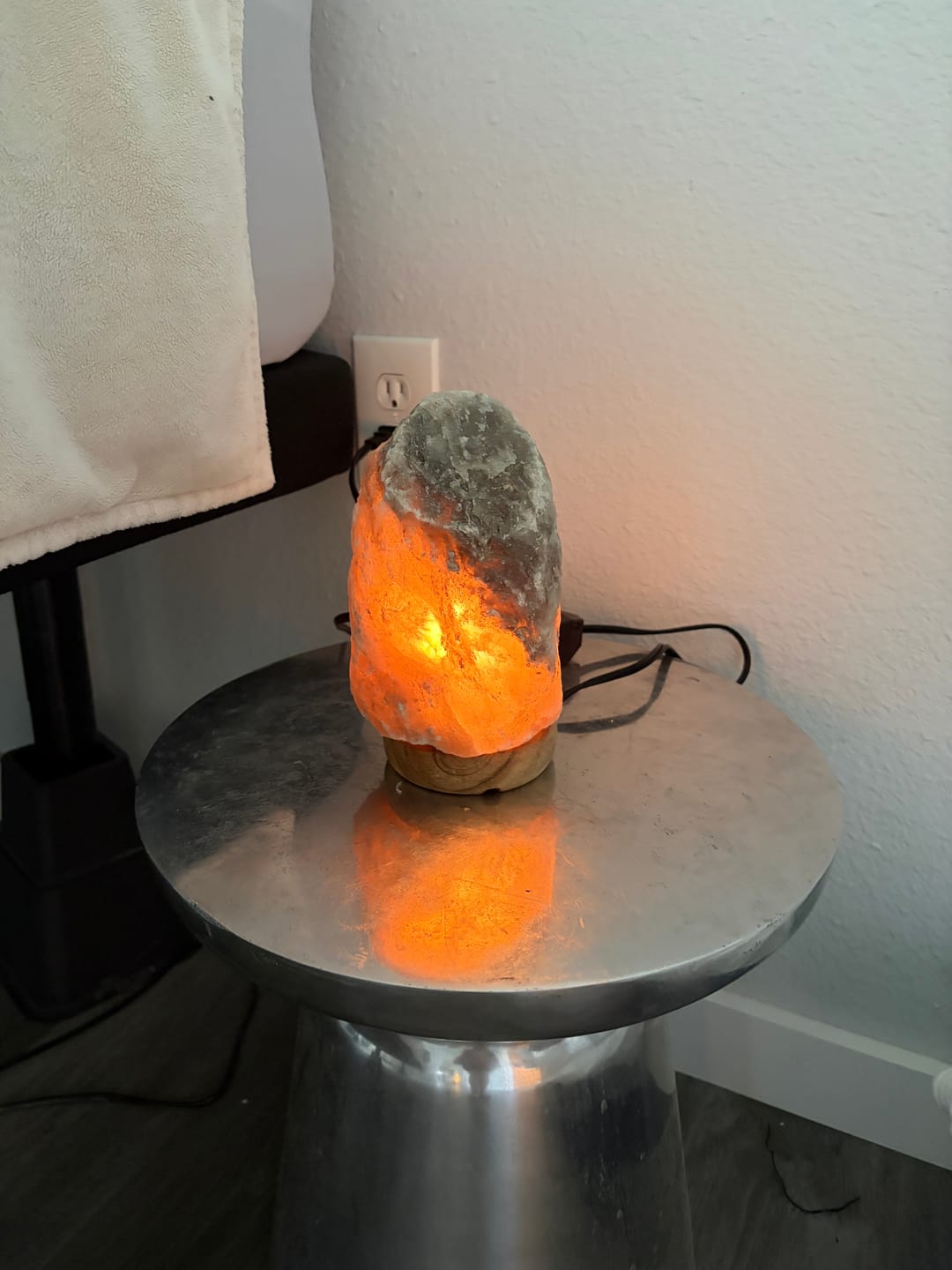 Customer photo review of Rare Gray Himalayan Salt Lamp