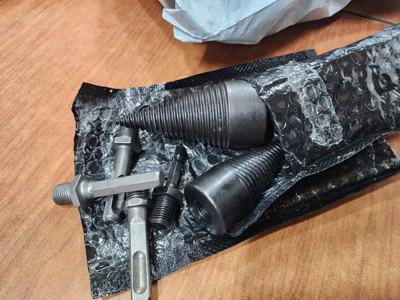 Customer photo review of Firewood Splitter Drill Bit 32mm – Wood Splitting Cone