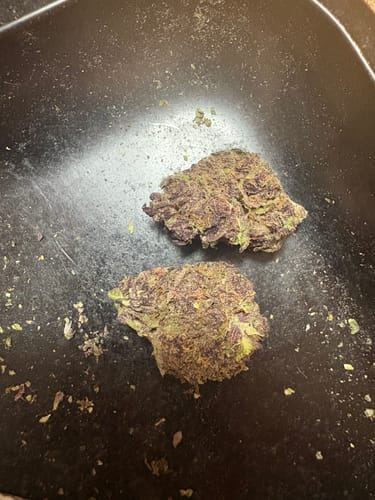 Customer photo review of Granddaddy Purple - Bulk - Indica