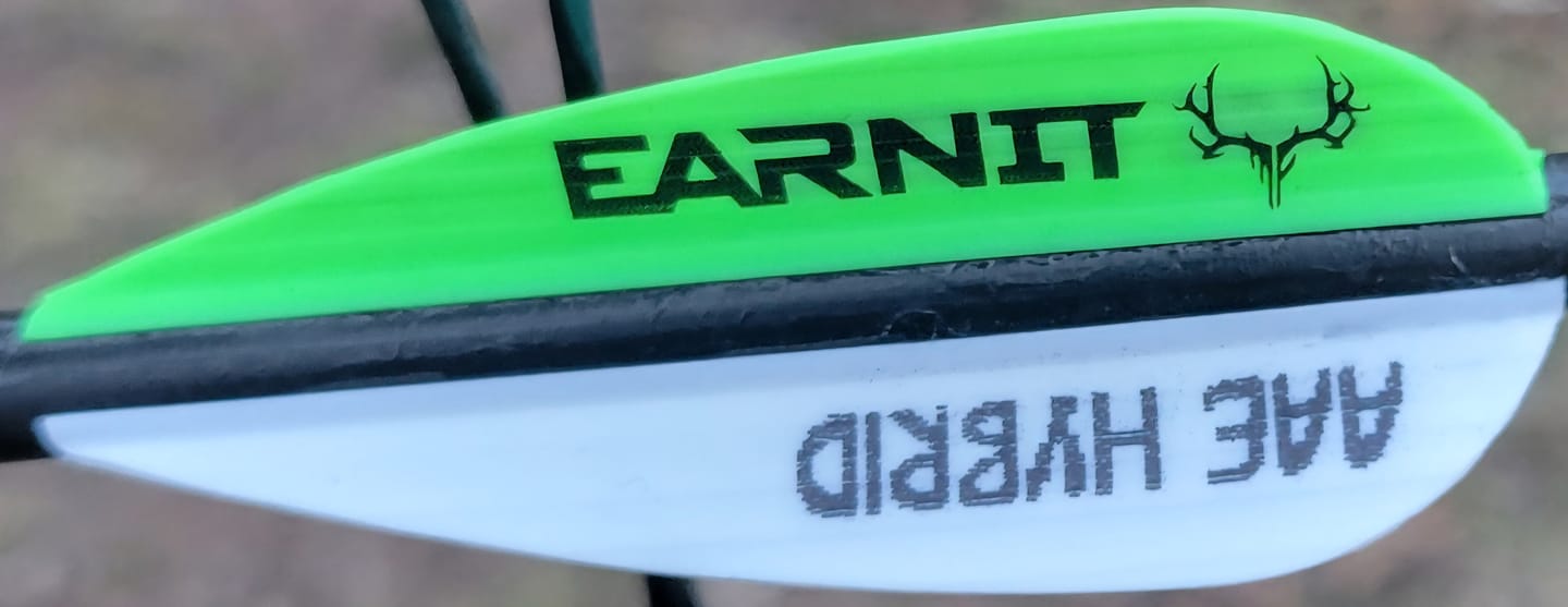 Customer photo review of Earn It - Hybrid 26 Arrow Fletchings
