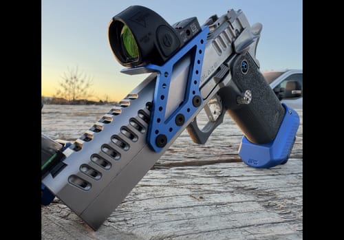 Customer photo review of STI 2011 Aluminium Magwell | IPSC/USPSA Open