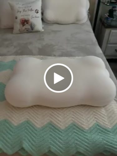 Customer video review of Cloud Cooling Pillow Case