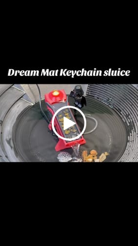 Customer video review of Keychain Highbanker Sluice - Dream Mat | Family Fun Gold Prospecting Equipment