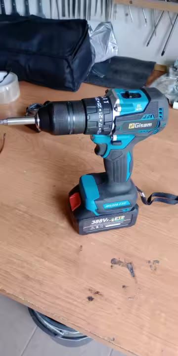 Customer photo review of Akku-Schlagbohrschrauber 18V Bürstenlos – 65Nm & 13mm Futter