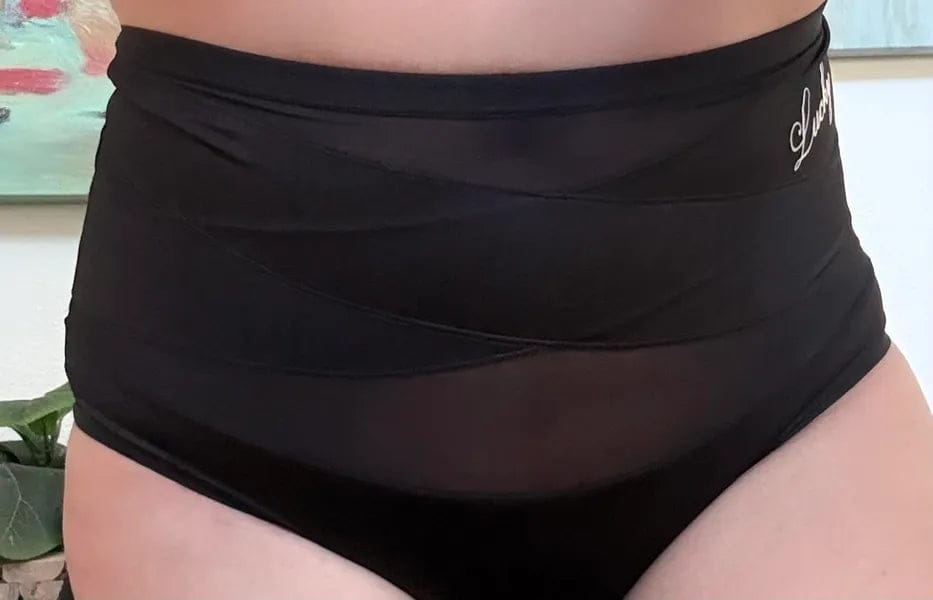 Customer photo review of High-Waist Tummy Control Seamless Shaping Panties