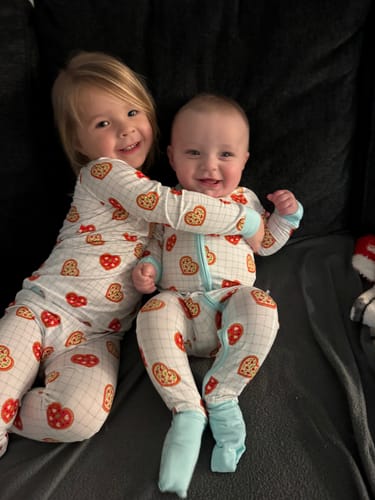 Customer photo review of Pizza My Heart Two-Piece Pajamas