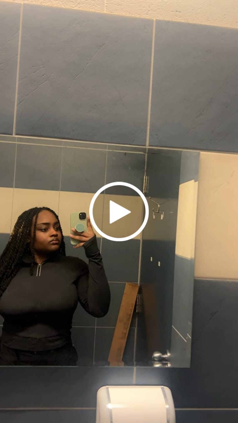 Customer video review of 2053 Hourglass Zipper Waist Trainer