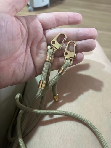Avaliação com foto de um cliente sobre Cordinha Nora | Areia DOURADA