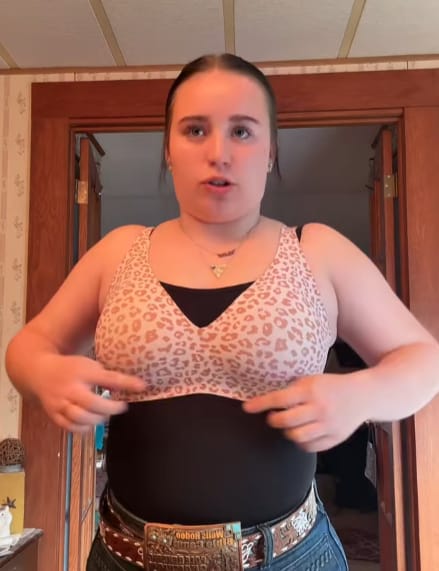 Customer photo review of Comfort Fit Seamless Wireless Bra