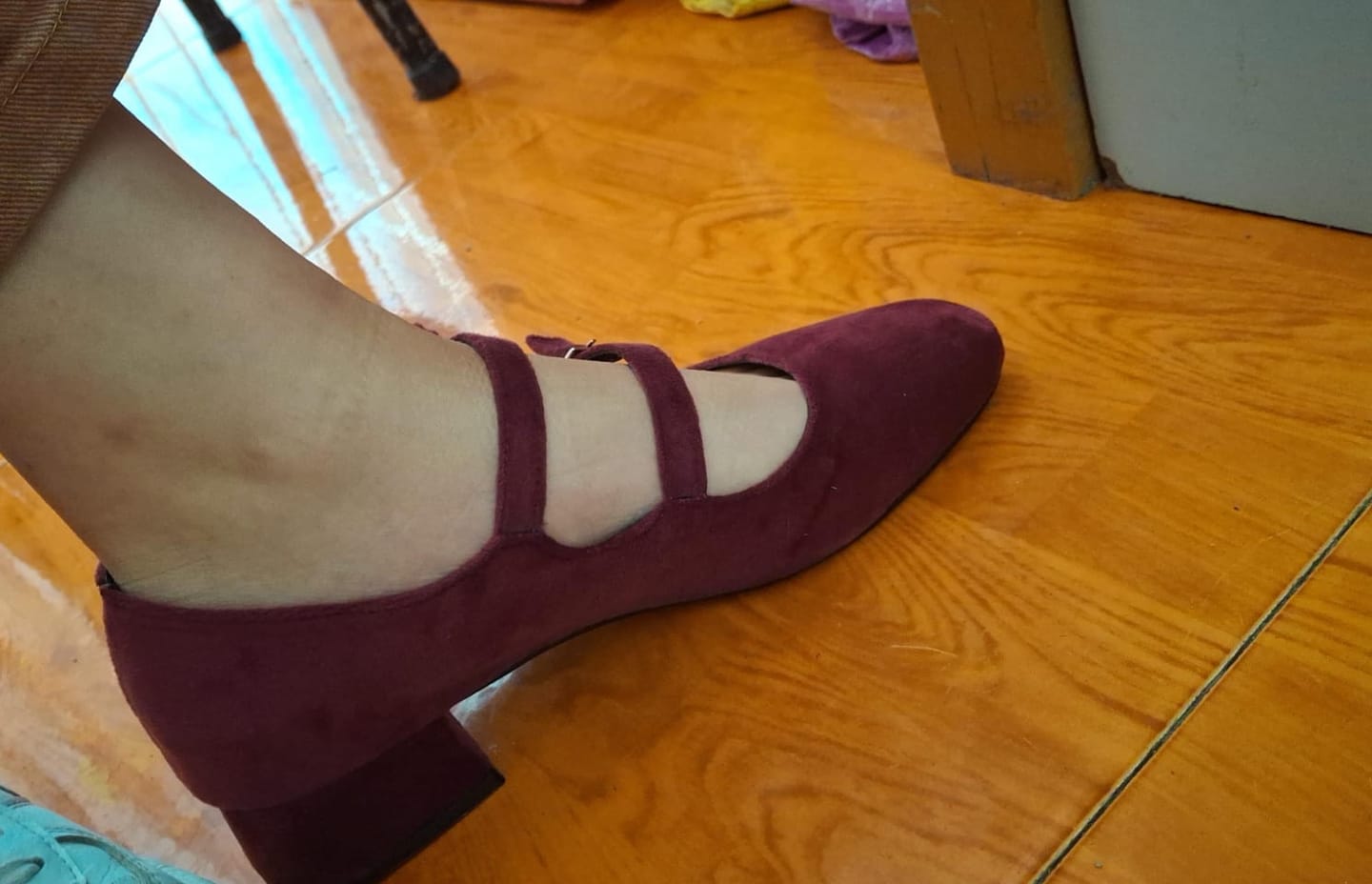 Customer photo review of ZAPATILLA ZP ELSIE WINE VELVET BURGUNDY