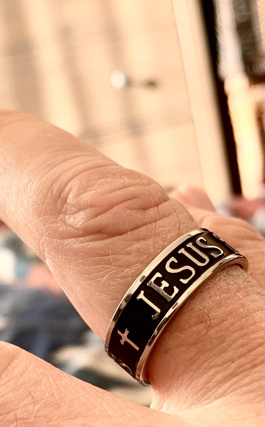 Customer photo review of Bague Jésus Argent