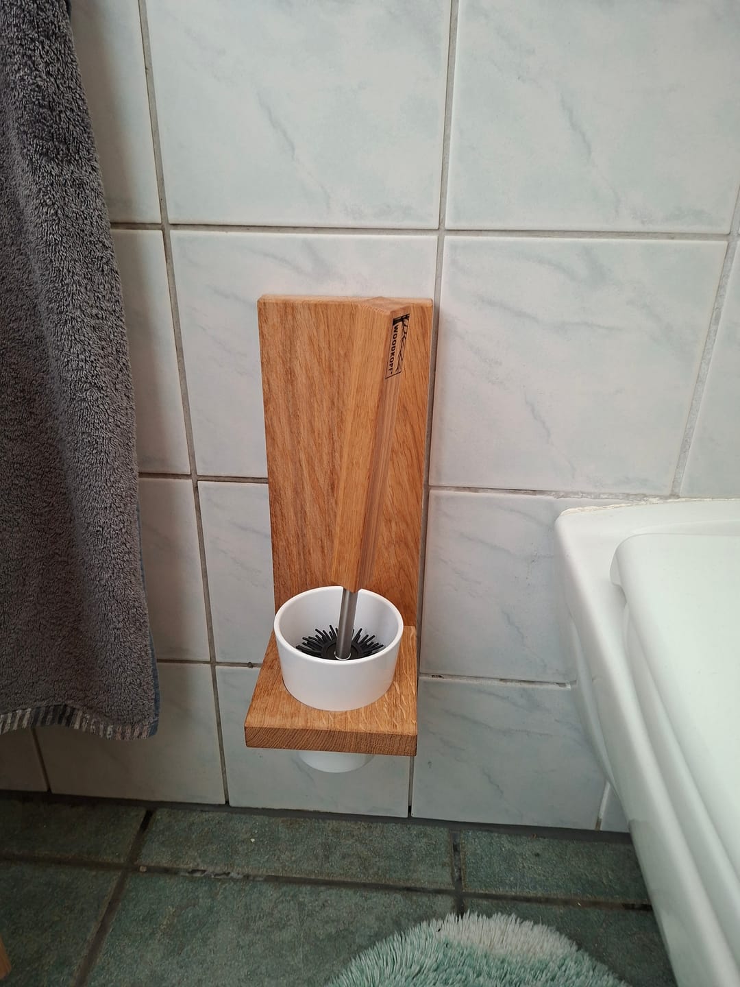 Customer photo review of Toilettenbürstenhalter LARA aus Holz