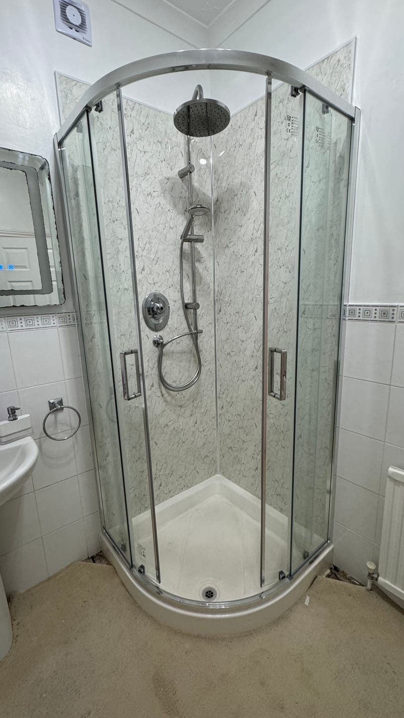 Customer photo review of 10mm White Marble Gloss Shower Panel 1M x 2.4M