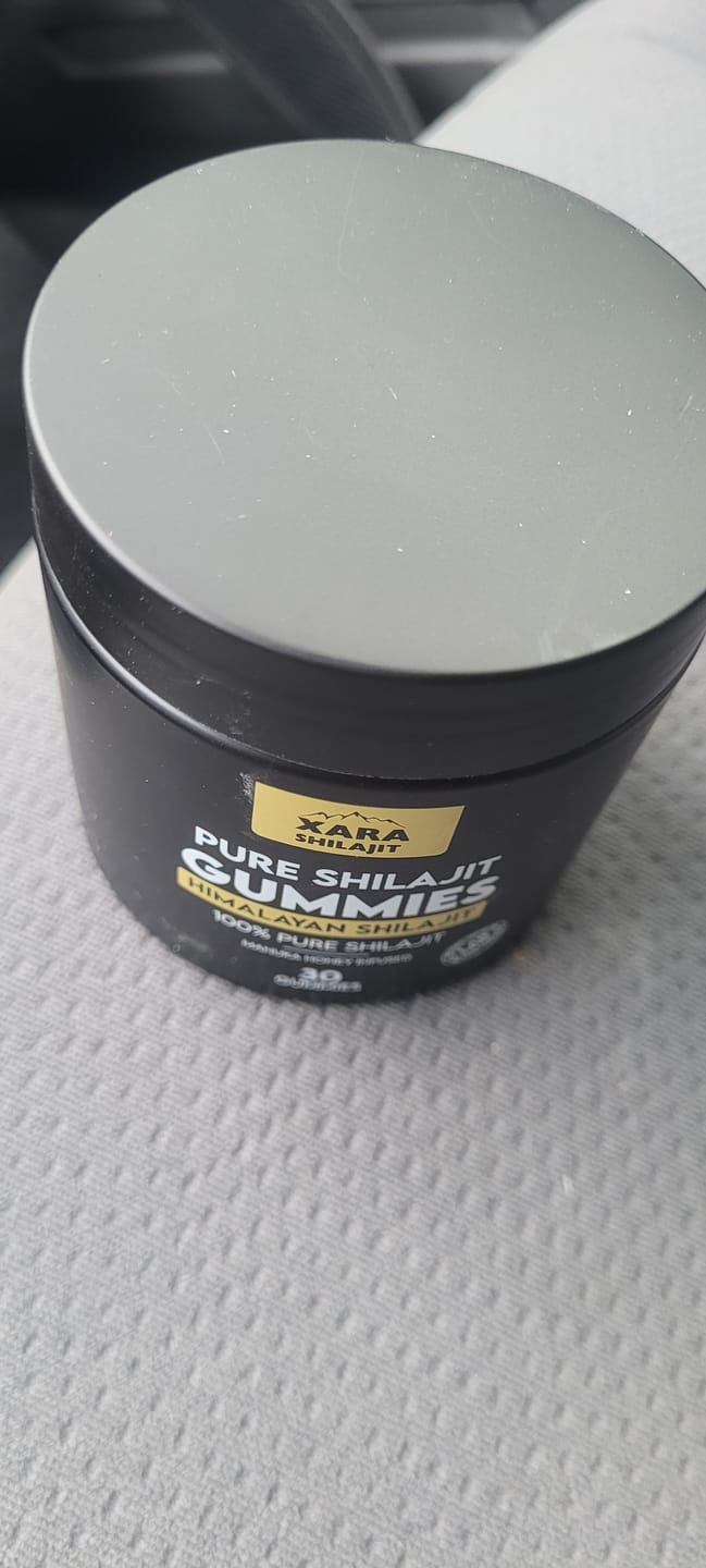 Customer photo review of XARA SHILAJIT® Pure Shilajit Gummies