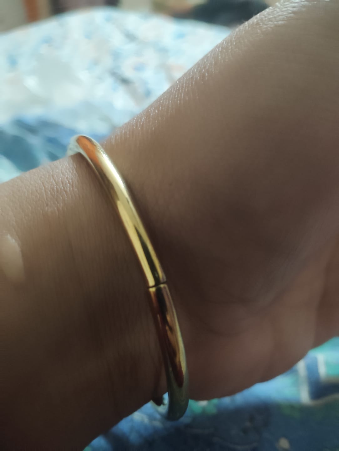 Customer photo review of Engraved Dots Bangle Bracelet