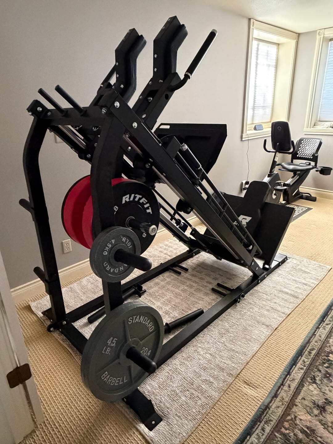 Customer photo review of RitFit GAZELLE PRO 3-In-1 Leg Press and Hack Squat Machine