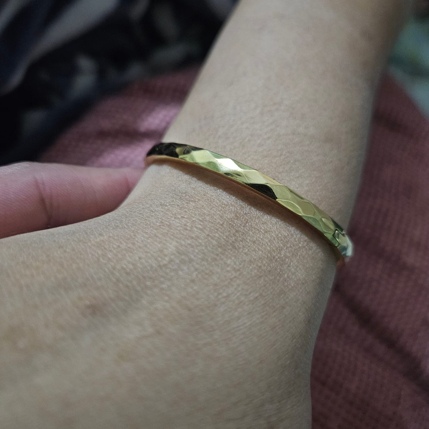Customer photo review of Gilded Haze Bangle Bracelet