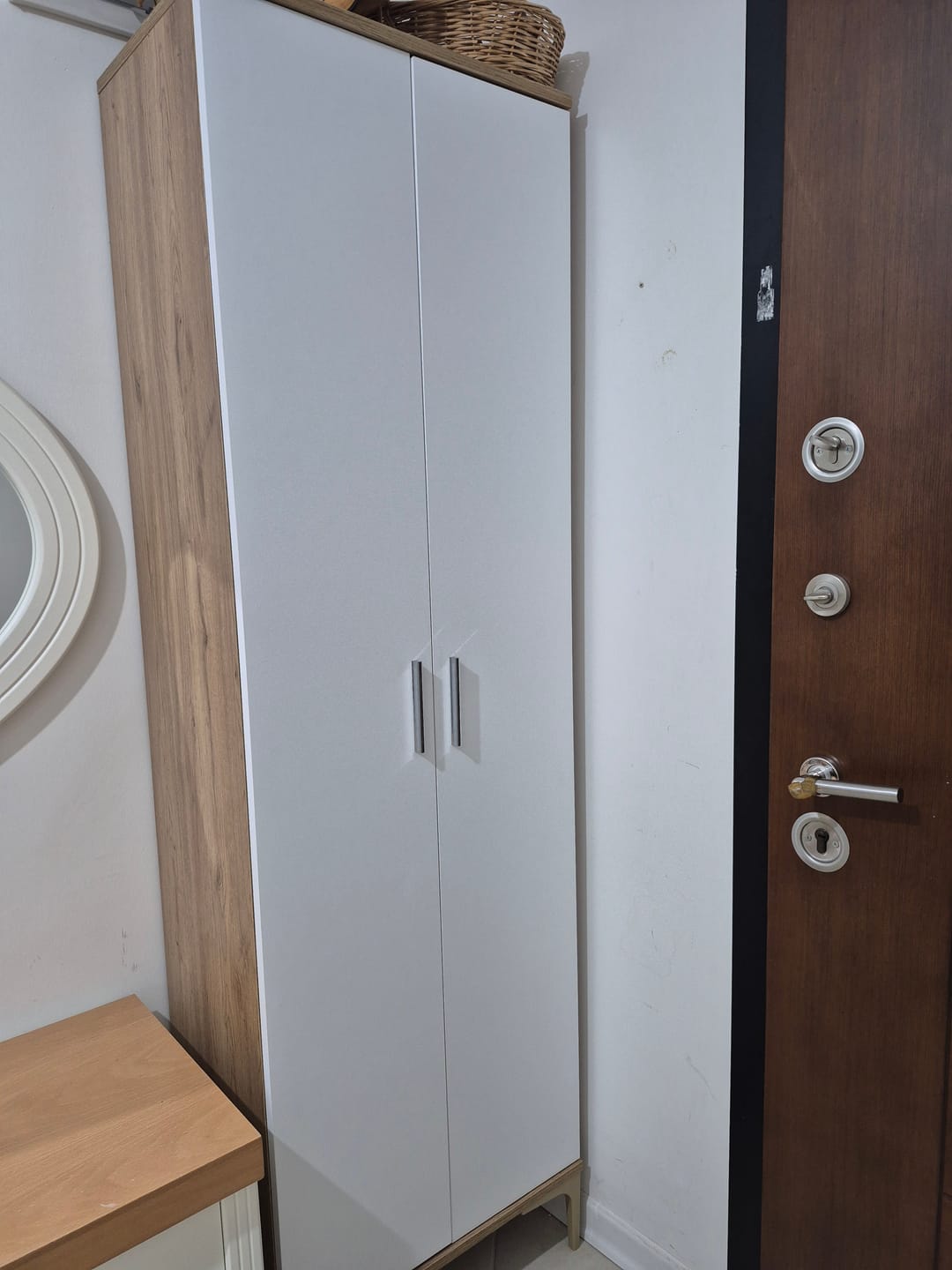 Customer photo review of Rani EA116 Ayakkabılık Portmanto 7 Raflı Çok Amaçlı Dolap Sepet Ceviz - Beyaz